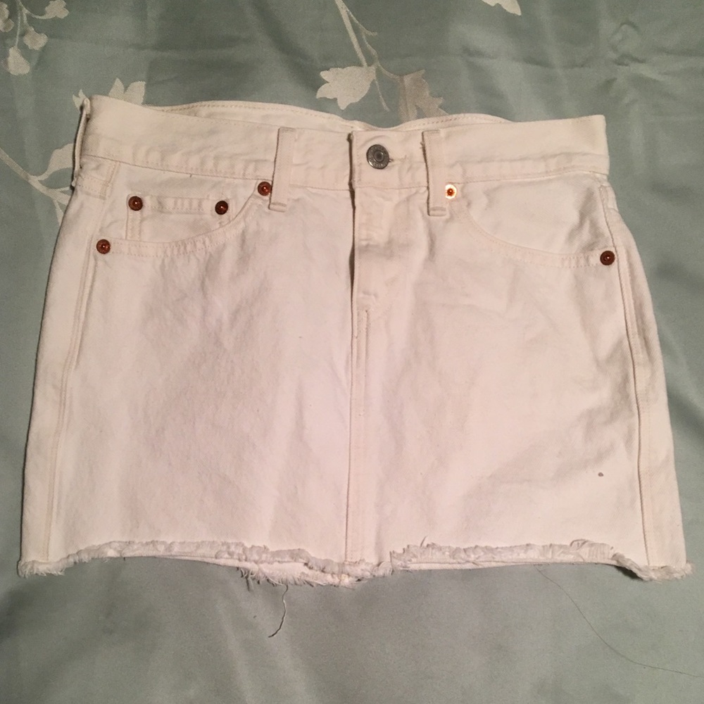 Levi mini jean skirt